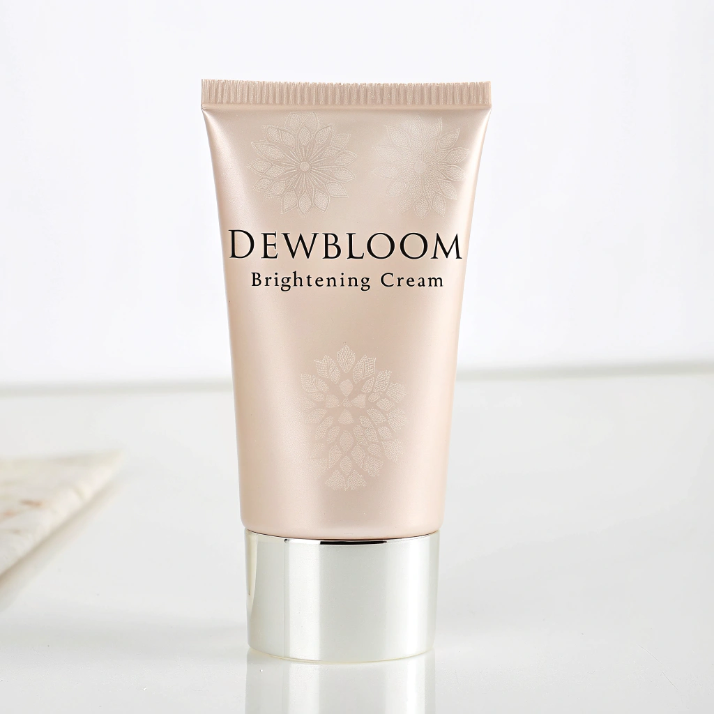 DewBloom Brightening Cream